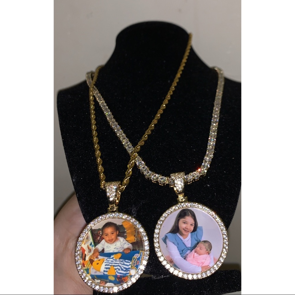 Custom pendant chain